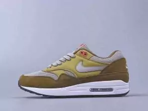 chaussures de course homme nike air max 87 suede vert